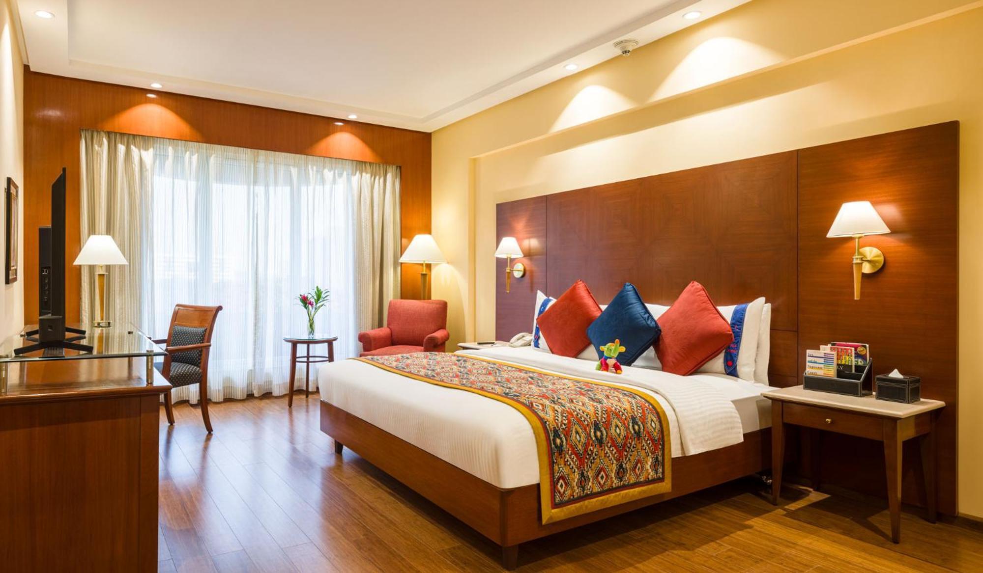 Premier Double Room Pool View on Food Beverage Spa on Laundry service,695292549:JPEG