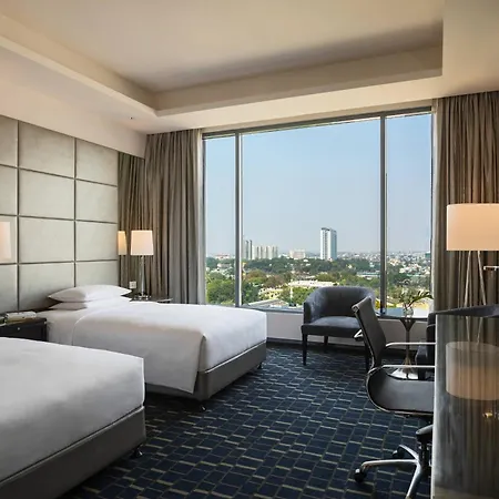 Renaissance Bengaluru Race Course Hotel-3